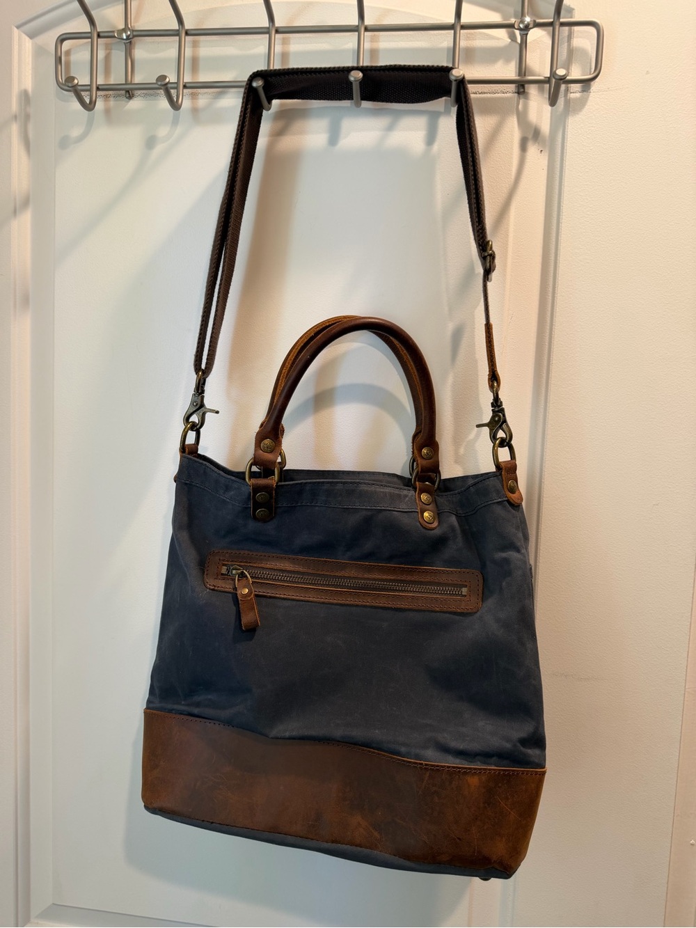 Della Q Makers Canvas Tote in Navy with Brown Leather Trim - Picture 2 of 4